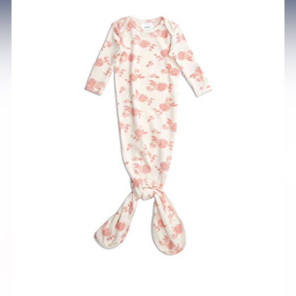 Comfort Aden + Anais Gown + Hat Gift Set